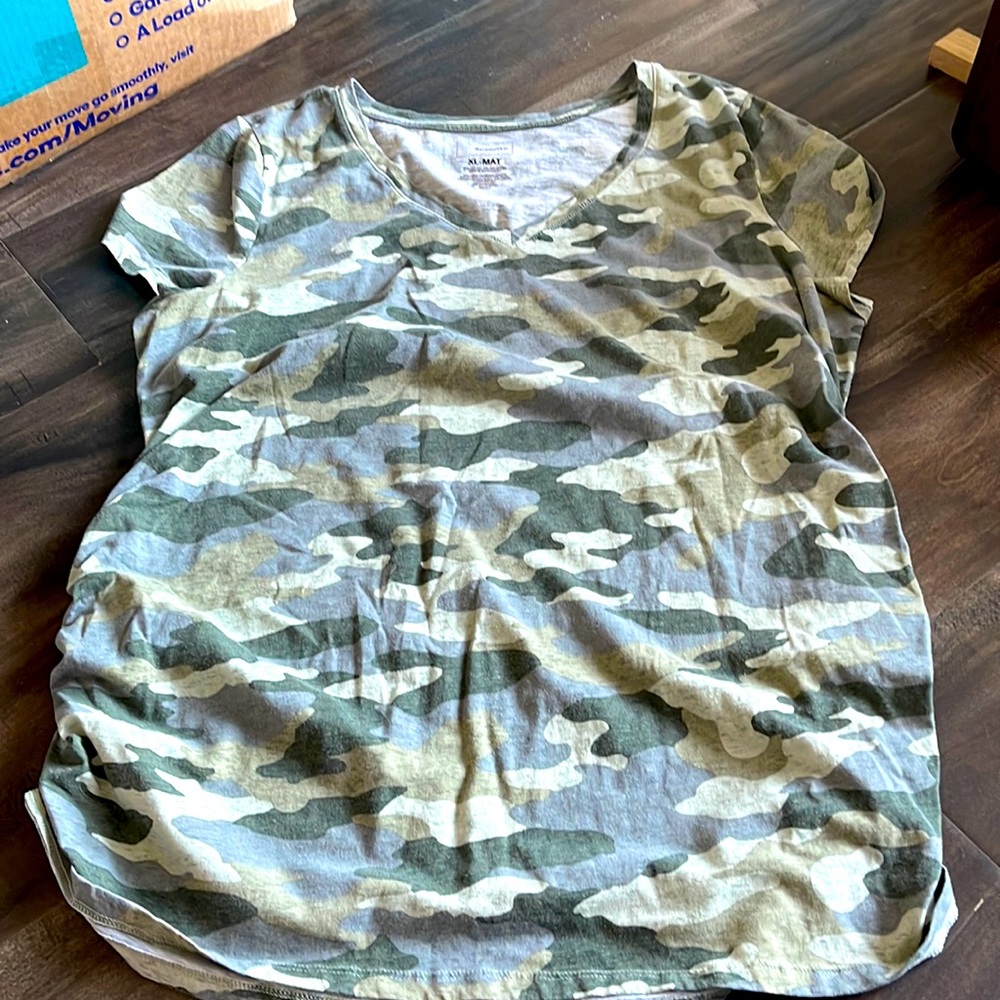 Camo maternity top